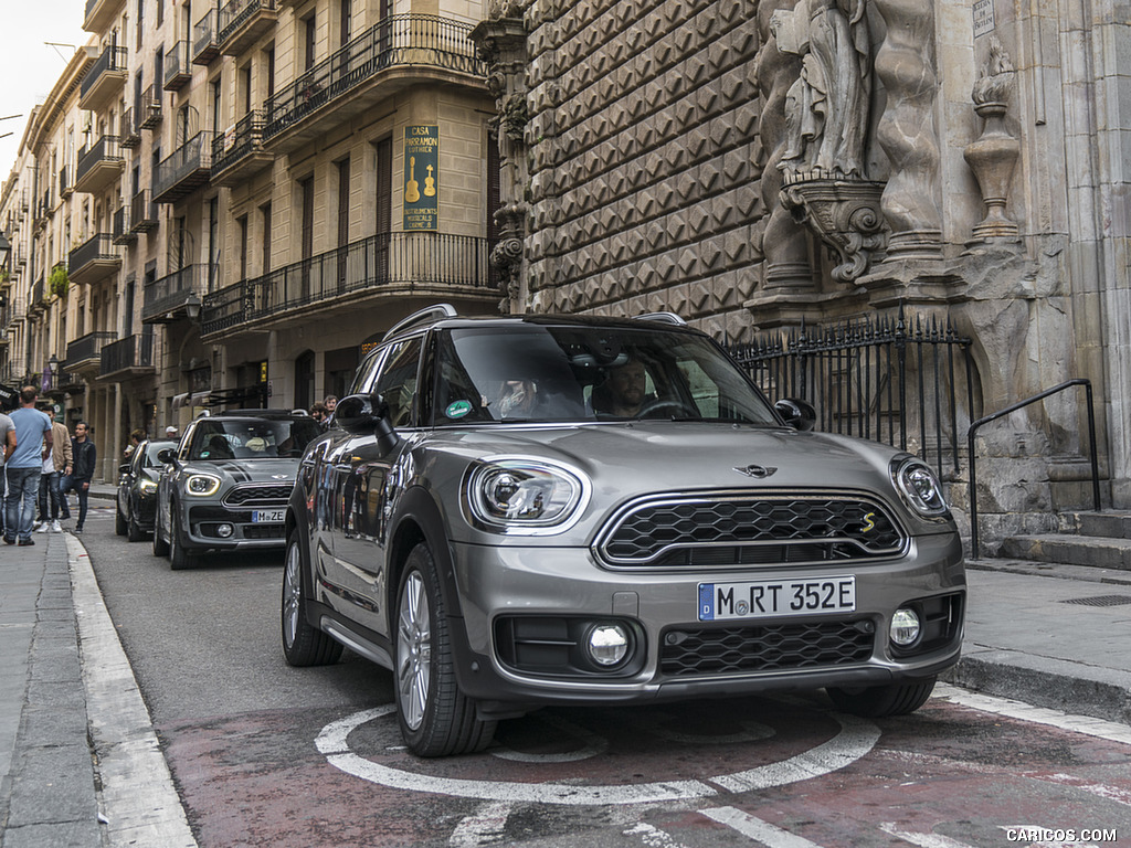 2018 MINI Cooper S E Countryman ALL4 Plug-In Hybrid - Front