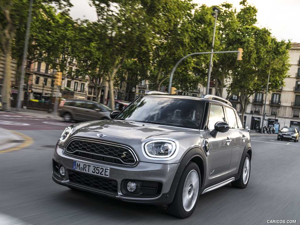 2018 MINI Cooper S E Countryman ALL4 Plug-In Hybrid - Front