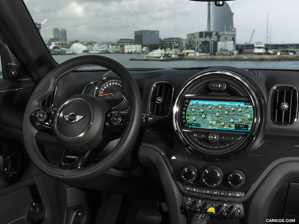 2018 MINI Cooper S E Countryman ALL4 Plug-In Hybrid - Interior, Cockpit