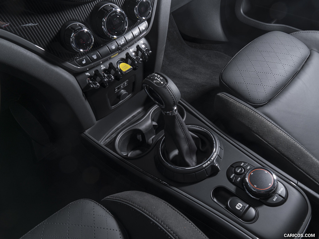 2018 MINI Cooper S E Countryman ALL4 Plug-In Hybrid - Interior, Detail