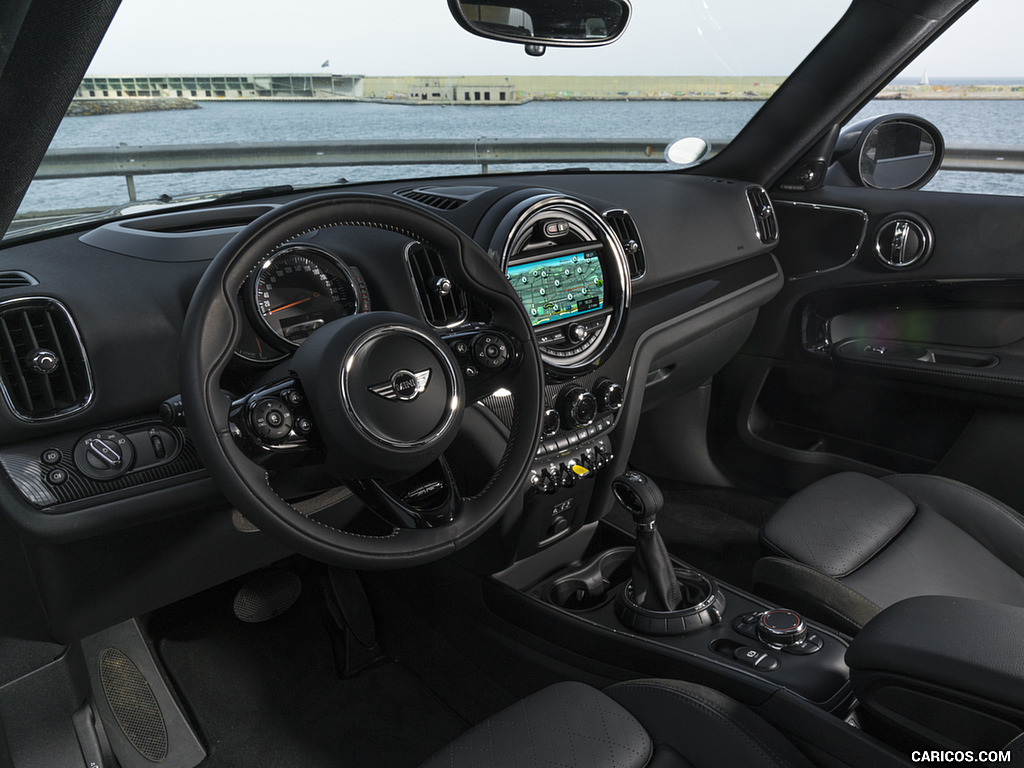 2018 MINI Cooper S E Countryman ALL4 Plug-In Hybrid - Interior