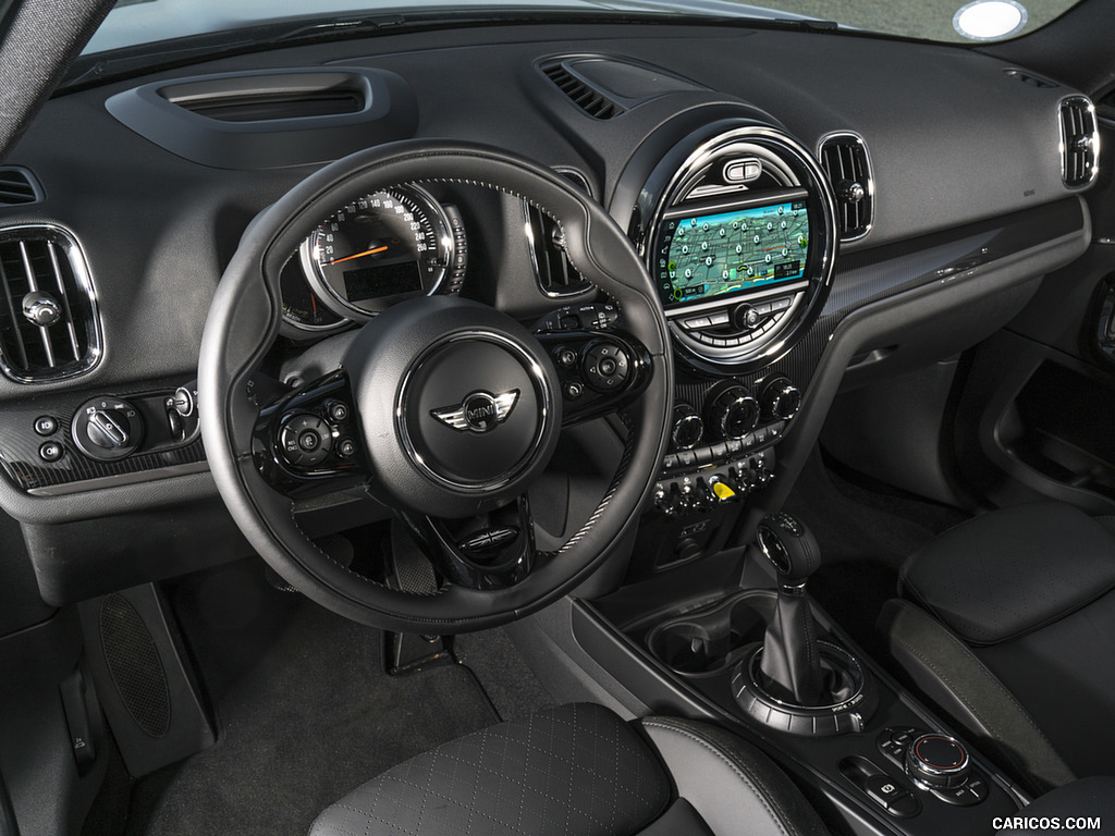 2018 MINI Cooper S E Countryman ALL4 Plug-In Hybrid - Interior