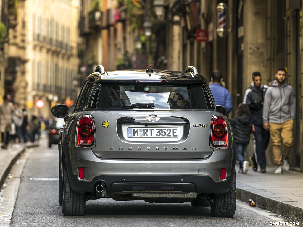 2018 MINI Cooper S E Countryman ALL4 Plug-In Hybrid - Rear