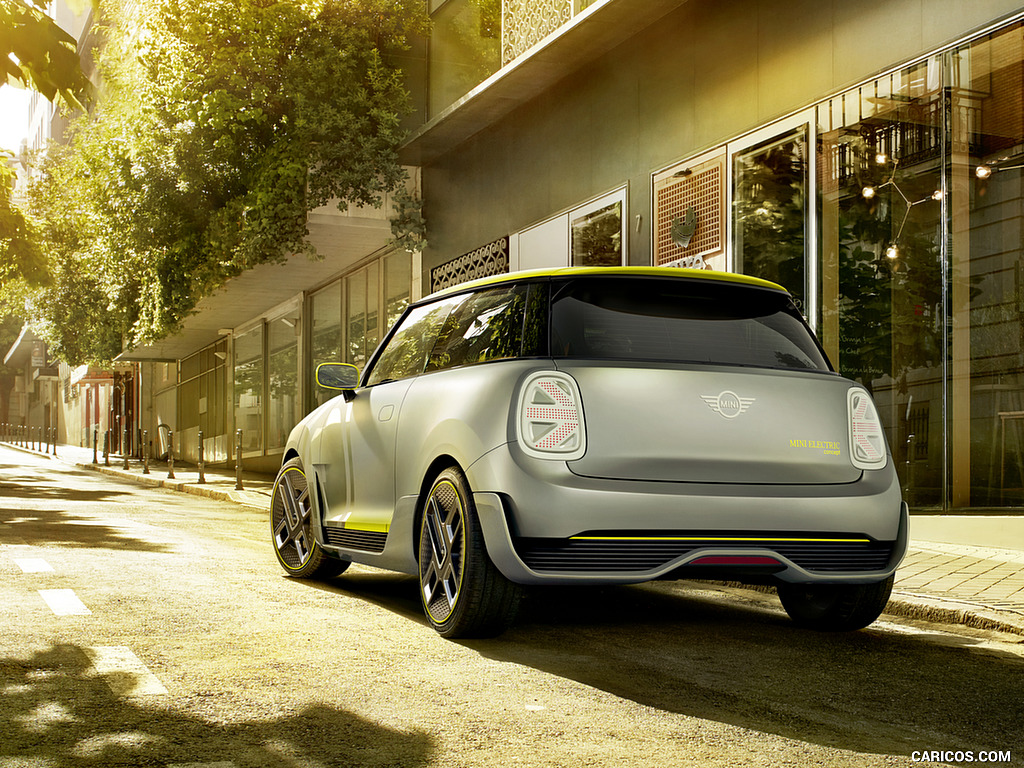 2018 MINI Electric Concept - Rear Three-Quarter