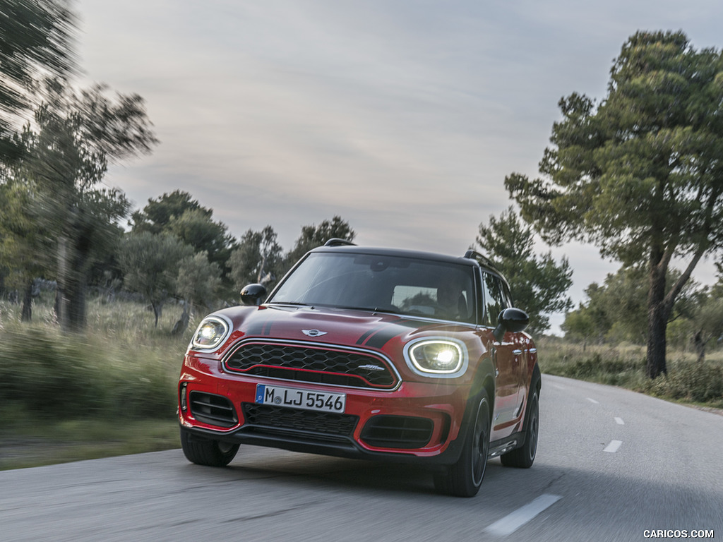 2018 MINI John Cooper Works Countryman ALL4 - Front