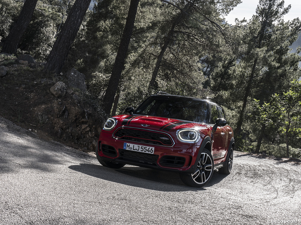 2018 MINI John Cooper Works Countryman ALL4 - Front