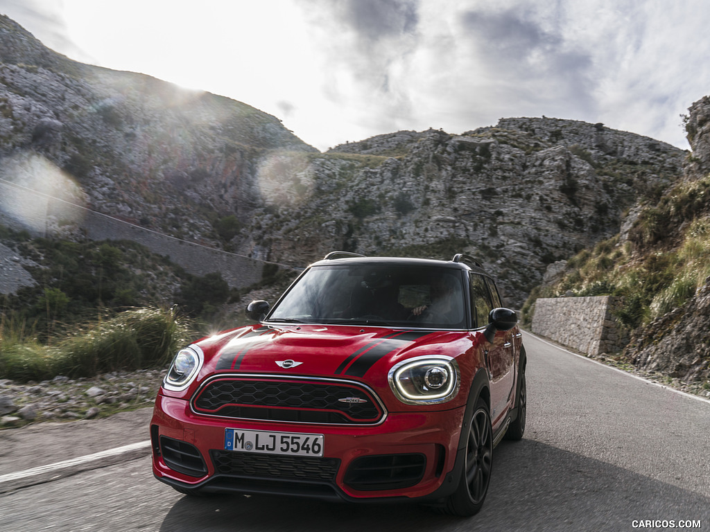 2018 MINI John Cooper Works Countryman ALL4 - Front