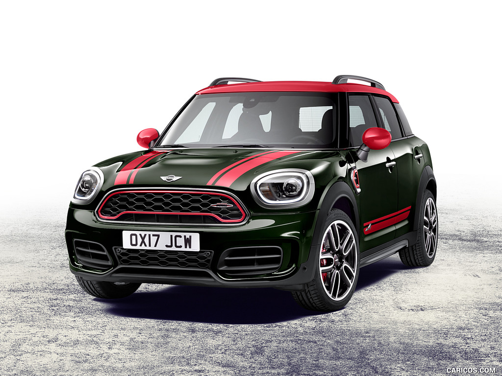 2018 MINI John Cooper Works Countryman ALL4 - Front Three-Quarter