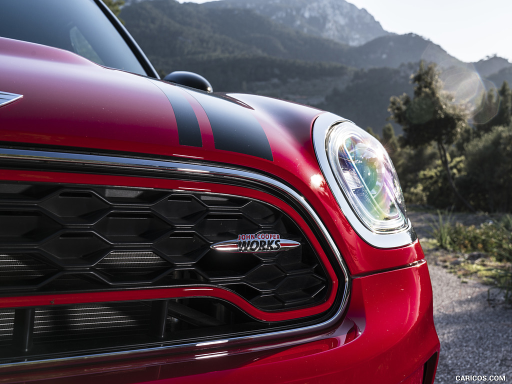 2018 MINI John Cooper Works Countryman ALL4 - Grille