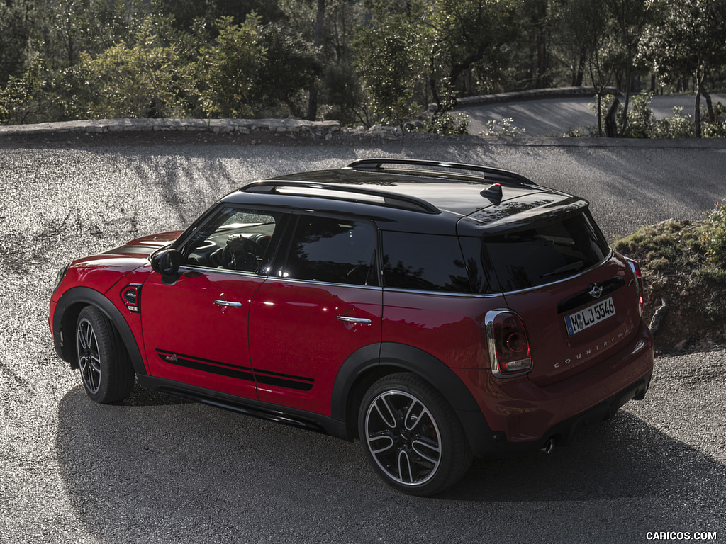 2018 MINI John Cooper Works Countryman ALL4 - Side