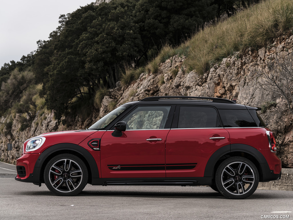 2018 MINI John Cooper Works Countryman ALL4 - Side