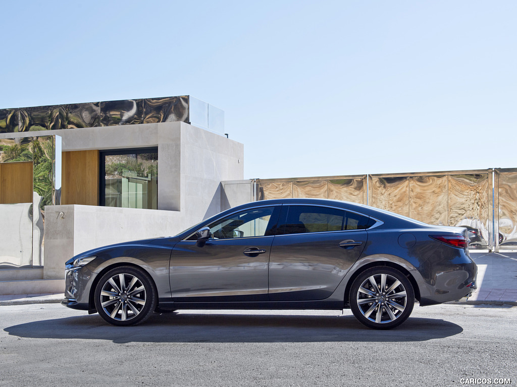 2018 Mazda6 Sedan - Side