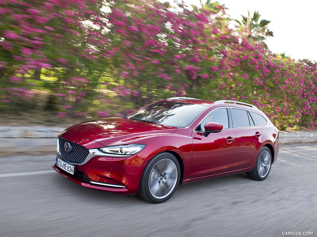 2018 Mazda6 Wagon - Front Three-Quarter