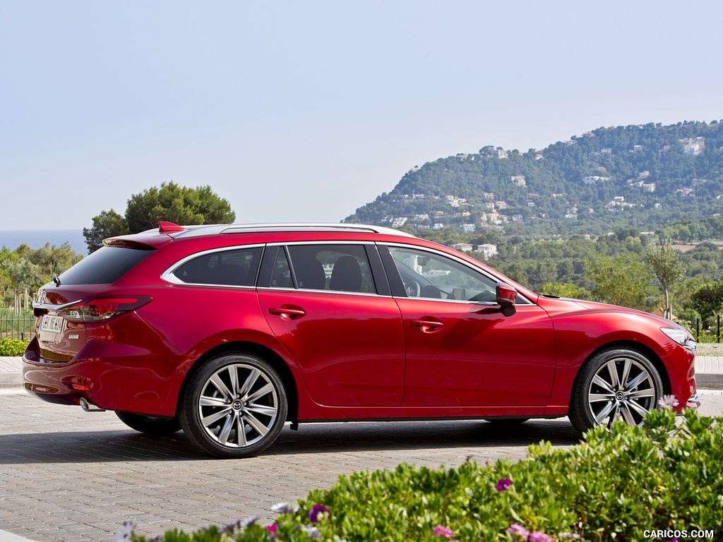 2018 Mazda6 Wagon - Side