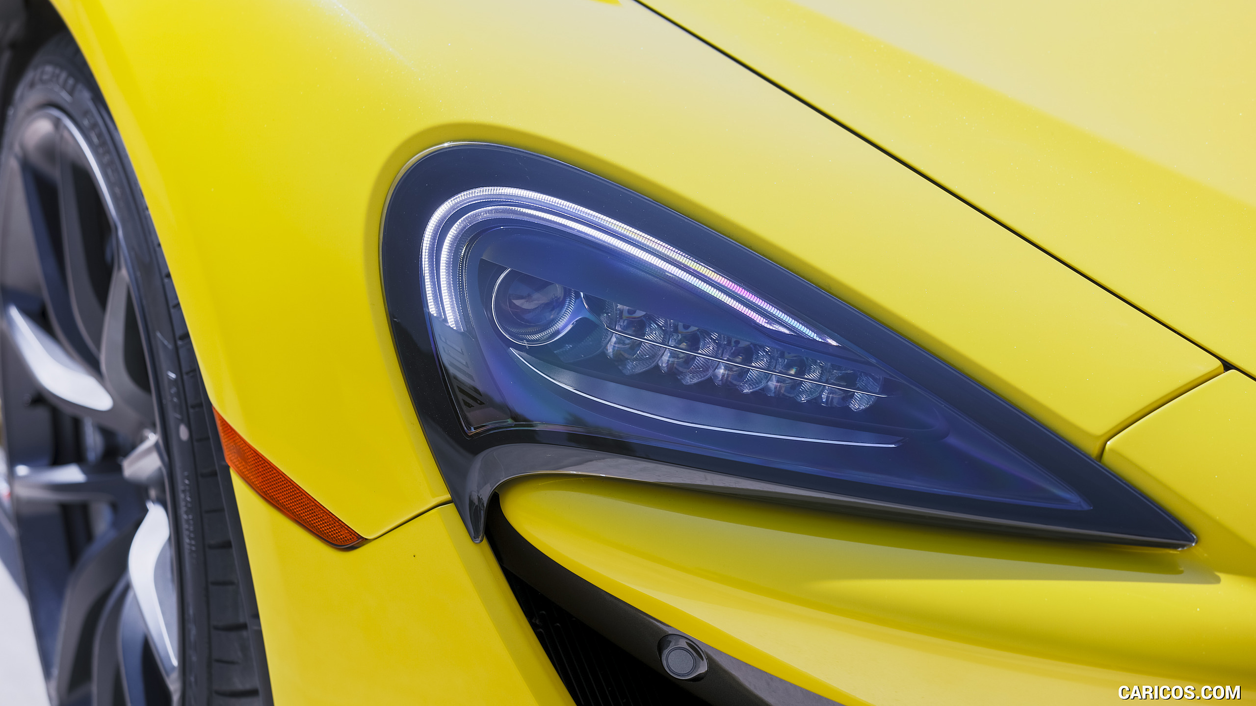 2018 McLaren 570S Spider (Color: Sicilian Yellow) - Headlight, #101 of 160