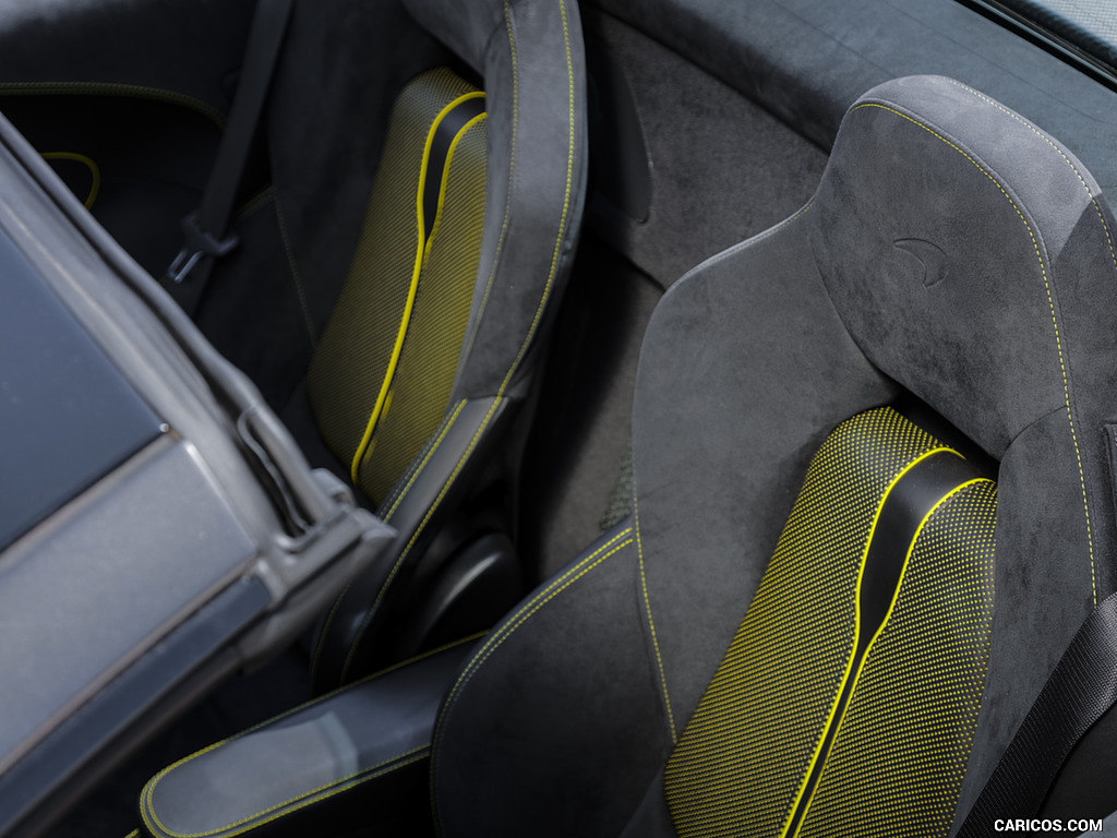 2018 McLaren 570S Spider (Color: Sicilian Yellow) - Interior, Detail