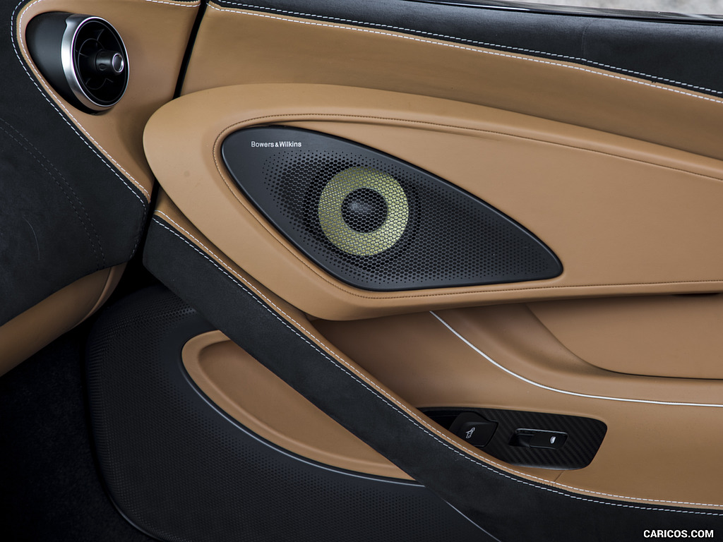 2018 McLaren 570S Spider (Color: Vega Blue) - Interior, Detail