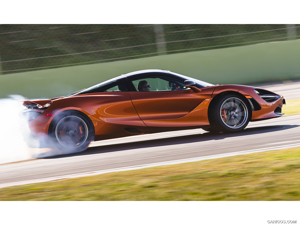 2018 McLaren 720S (Color: Azores Orange) - Side