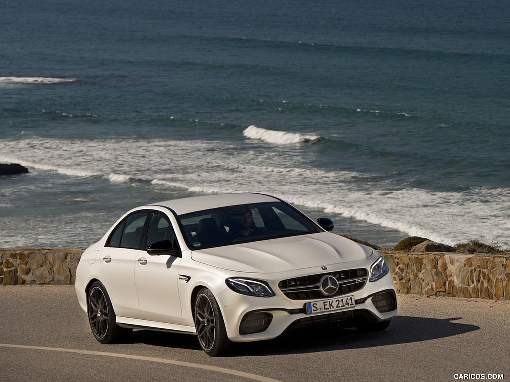 2018 Mercedes-AMG E63 S 4MATIC+ - Front Three-Quarter