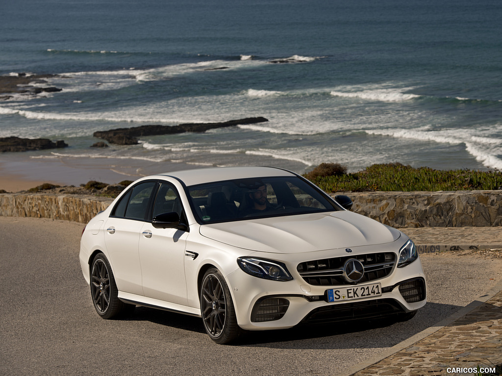 2018 Mercedes-AMG E63 S 4MATIC+ - Front Three-Quarter