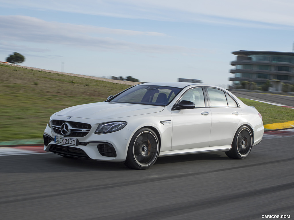 2018 Mercedes-AMG E63 S 4MATIC+ - Front Three-Quarter