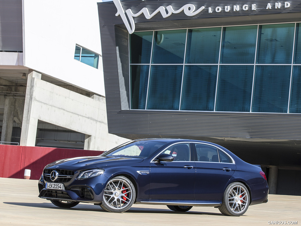 2018 Mercedes-AMG E63 S 4MATIC+ - Front Three-Quarter