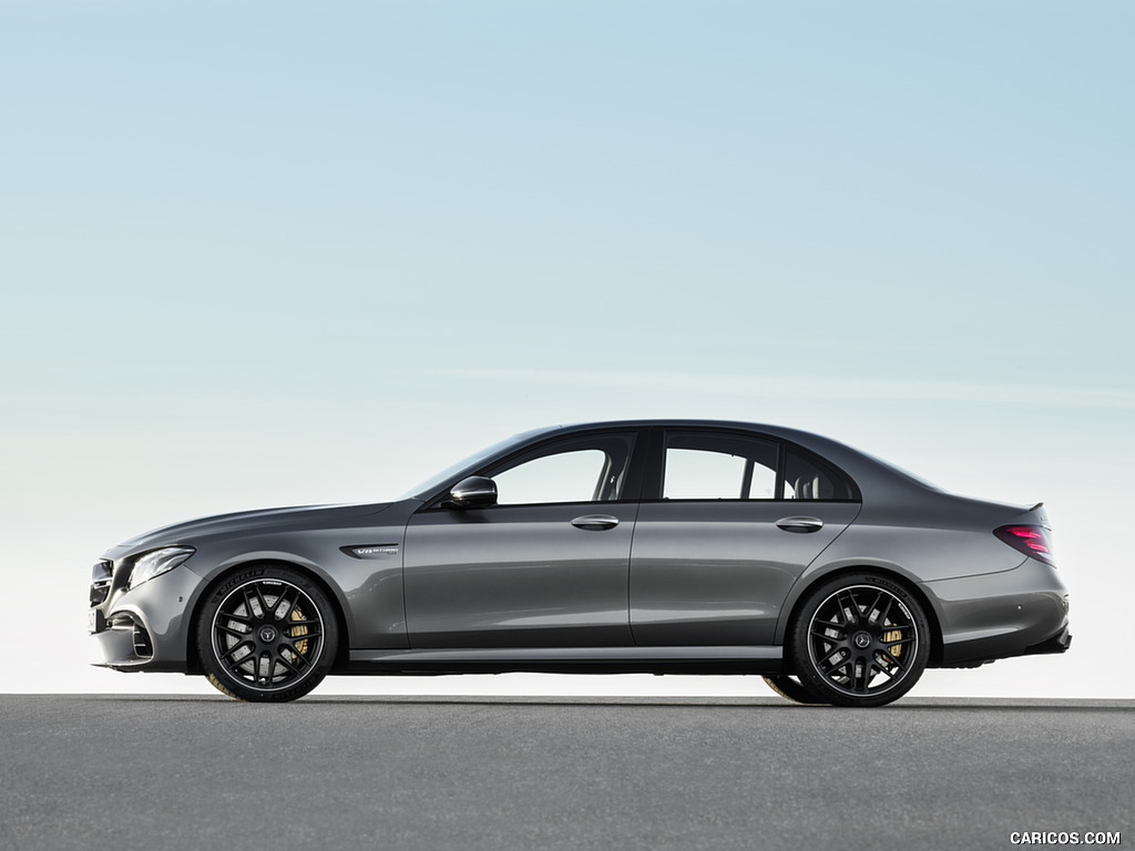 2018 Mercedes-AMG E63 S 4MATIC+ - Side