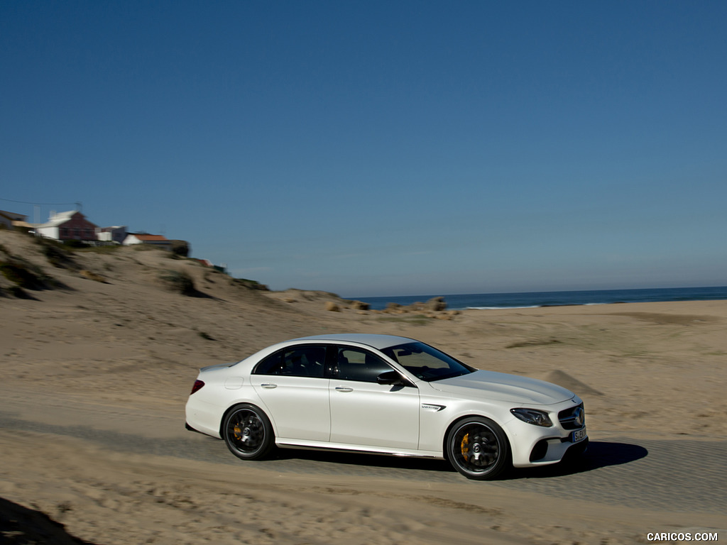 2018 Mercedes-AMG E63 S 4MATIC+ - Side