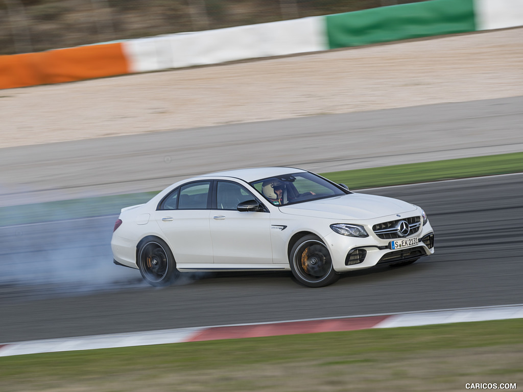 2018 Mercedes-AMG E63 S 4MATIC+ - Side