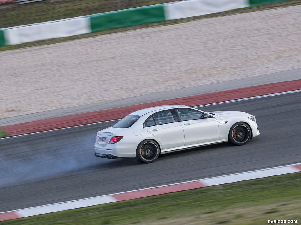 2018 Mercedes-AMG E63 S 4MATIC+ - Side