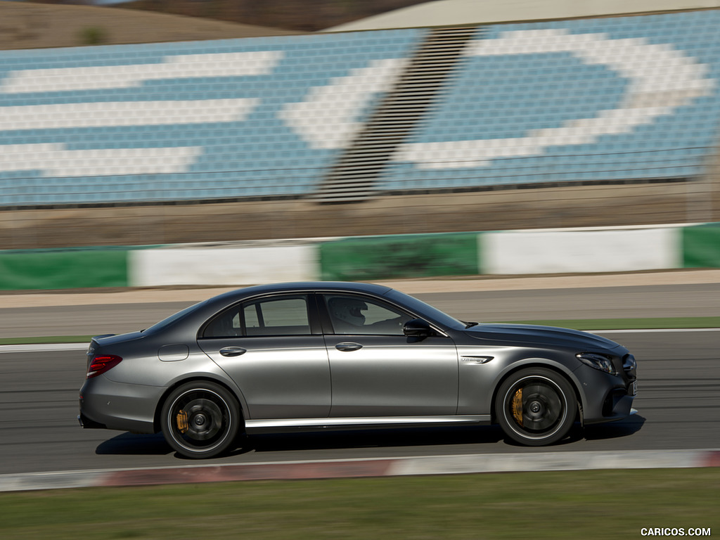 2018 Mercedes-AMG E63 S 4MATIC+ - Side