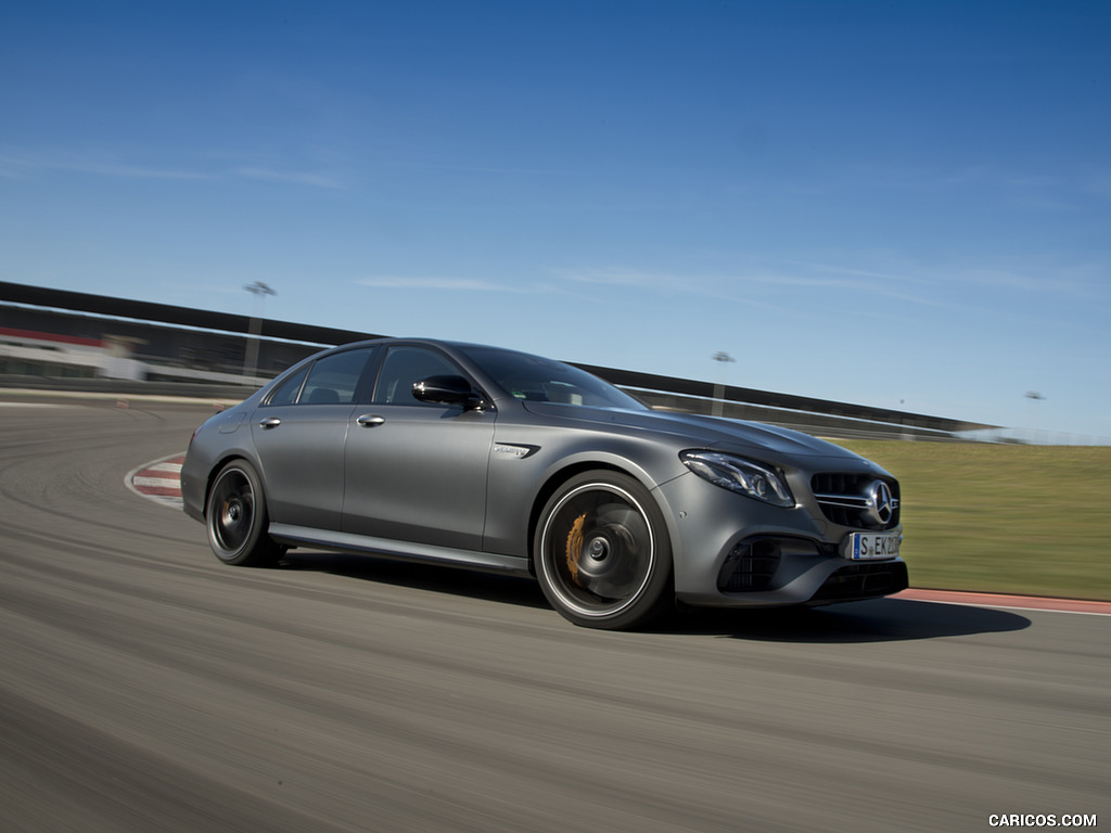 2018 Mercedes-AMG E63 S 4MATIC+ - Side