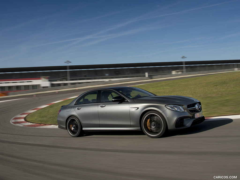 2018 Mercedes-AMG E63 S 4MATIC+ - Side