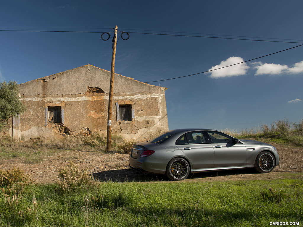 2018 Mercedes-AMG E63 S 4MATIC+ - Side