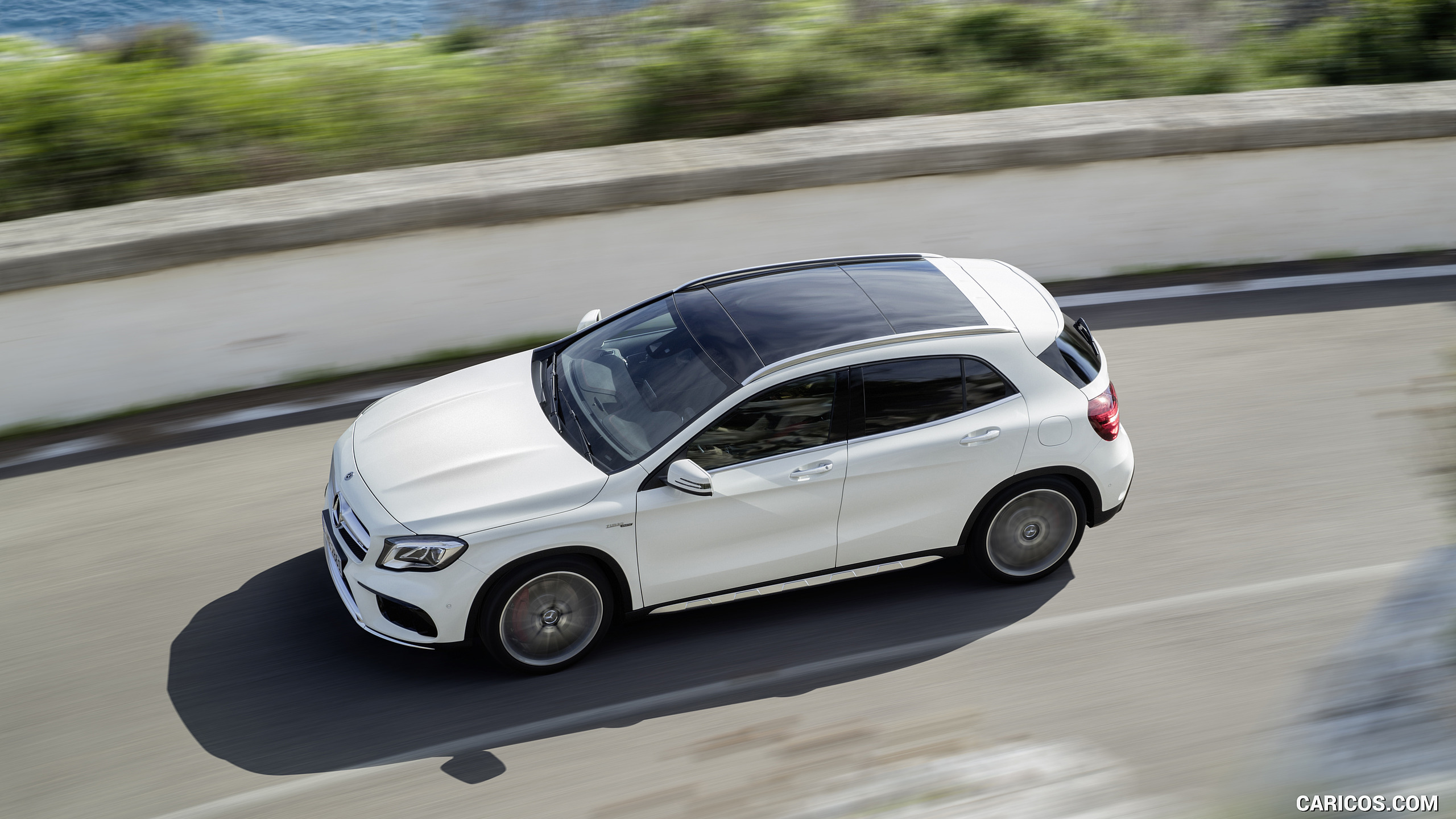 2018 Mercedes-AMG GLA 45 4MATIC (Color: Cirrus White) - Top, #21 of 88