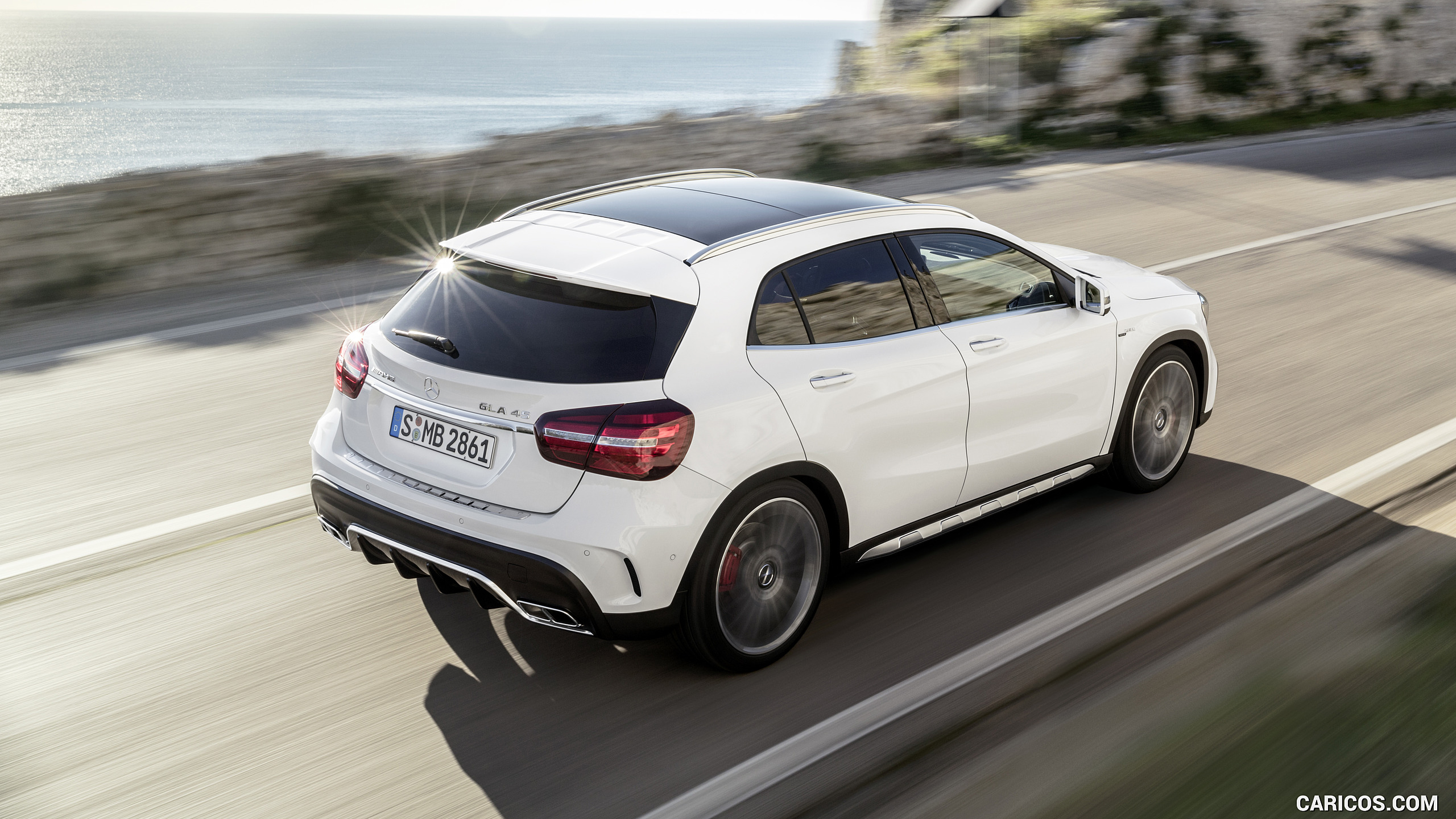 2018 Mercedes-AMG GLA 45 4MATIC (Color: Cirrus White) - Top, #25 of 88