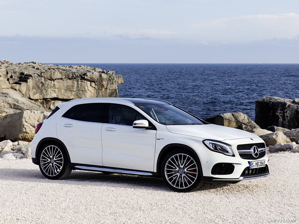 2018 Mercedes-AMG GLA 45 4MATIC (Color: Cirrus White) - Side