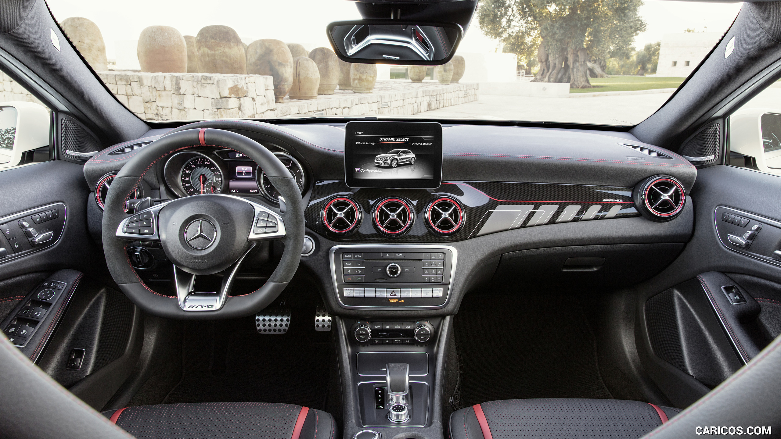 2018 Mercedes-AMG GLA 45 4MATIC - Interior, Cockpit, #43 of 88
