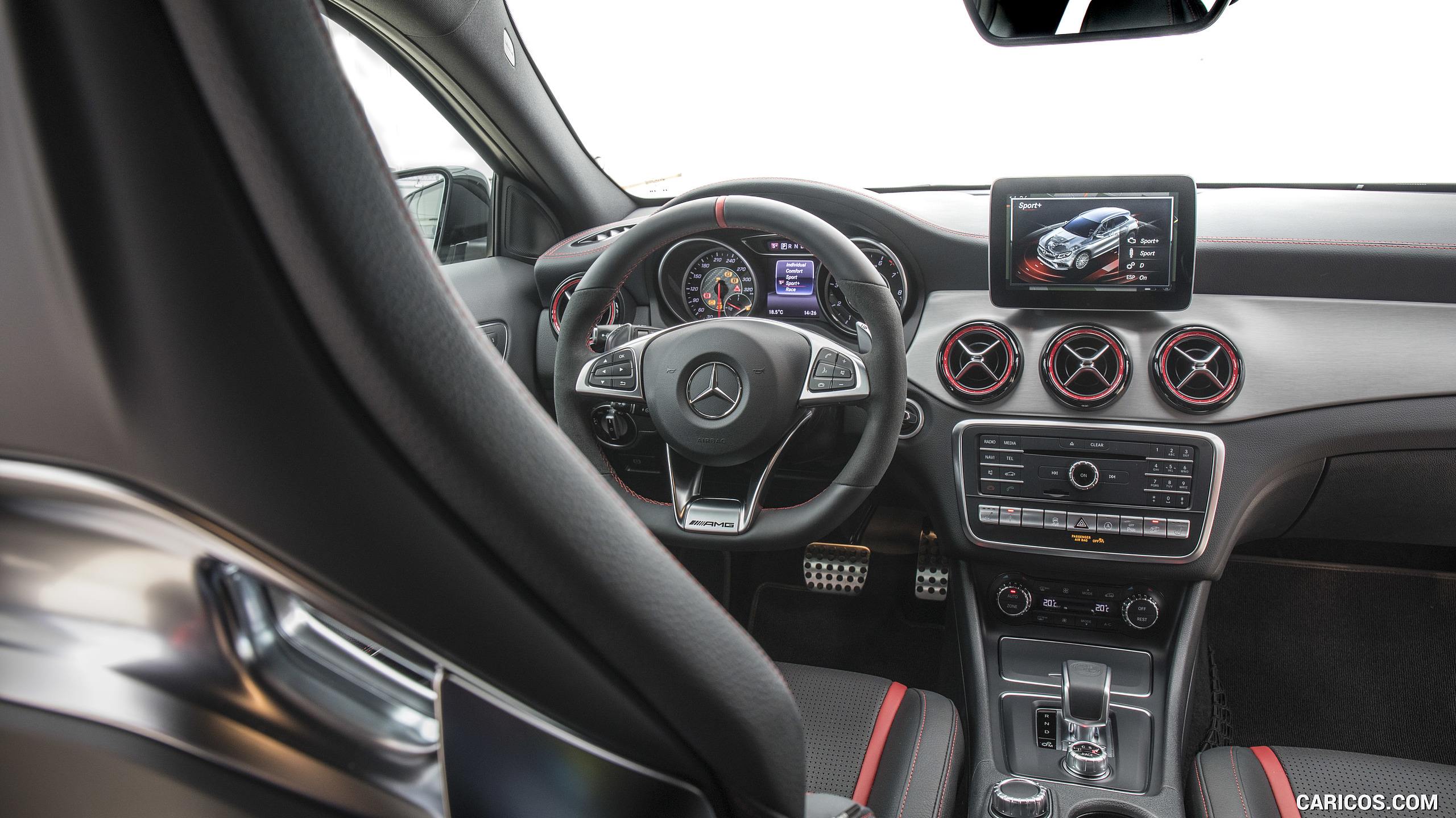 2018 Mercedes-AMG GLA 45 4MATIC - Interior, #84 of 88