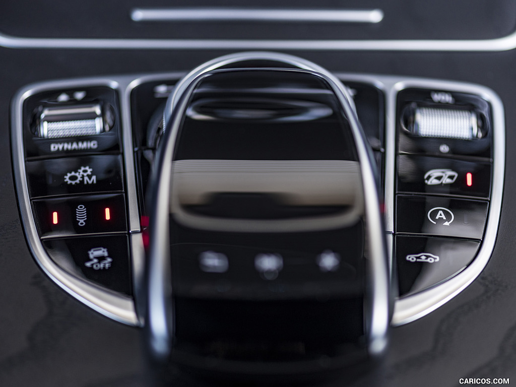 2018 Mercedes-AMG GLC 63 - Interior, Detail