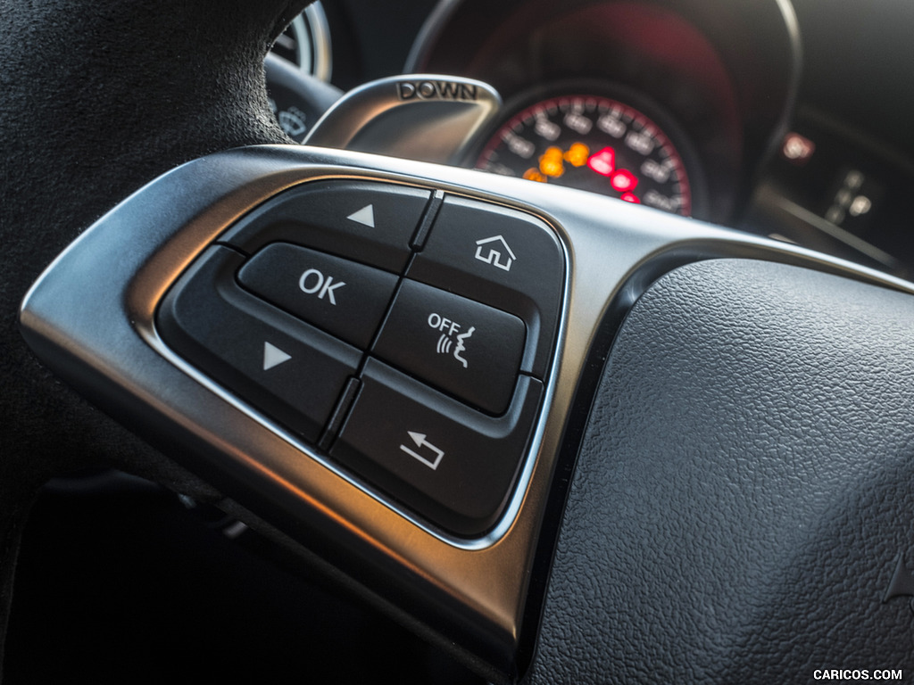 2018 Mercedes-AMG GLC 63 S Coupe - Interior, Detail