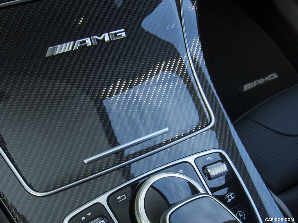 2018 Mercedes-AMG GLC 63 S Coupe - Interior, Detail