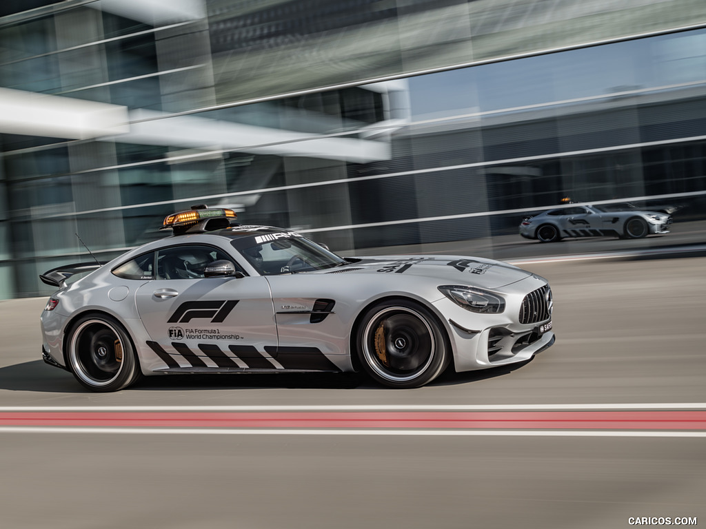 2018 Mercedes-AMG GT R Formula 1 Safety Car 