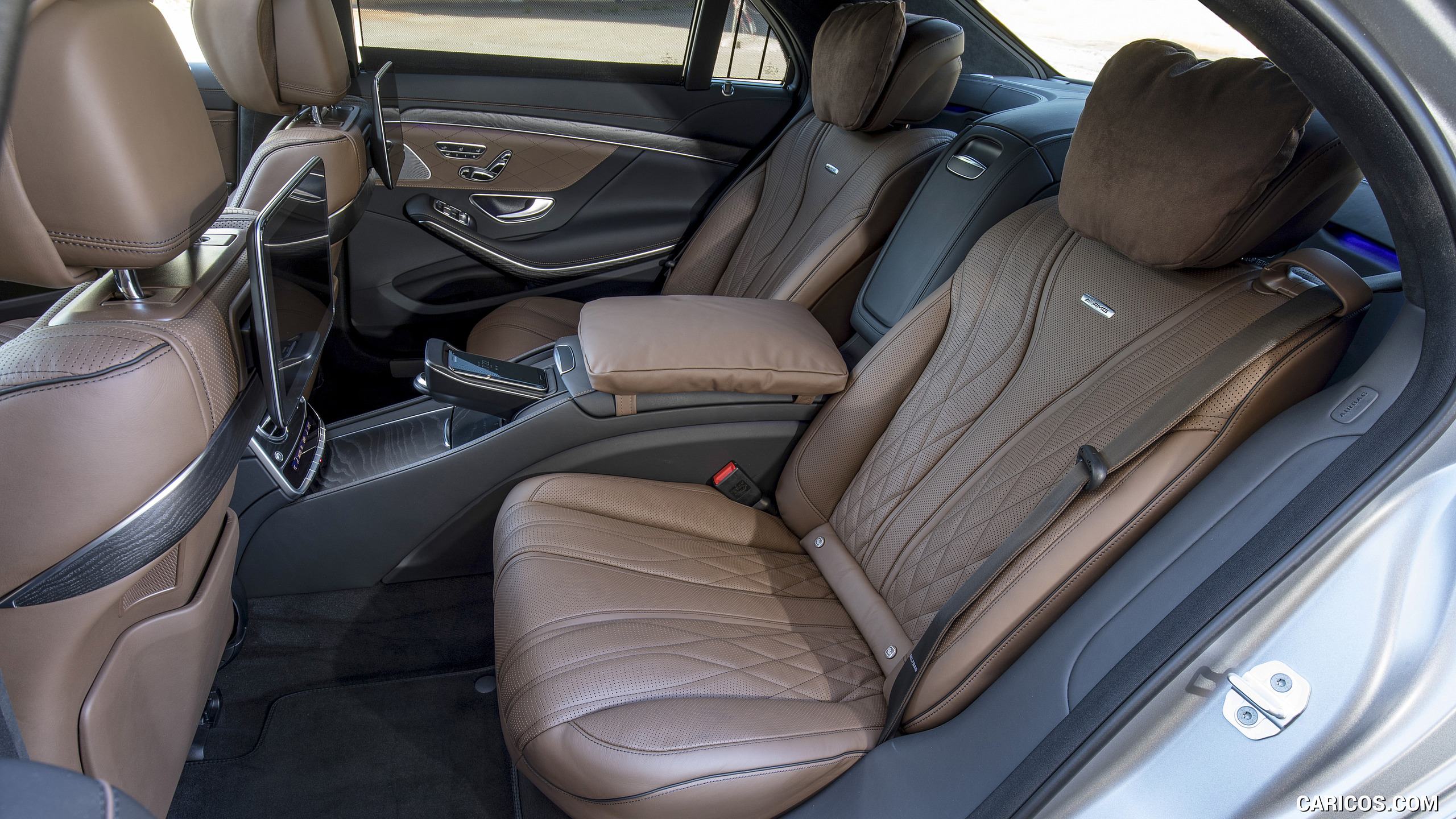 2018 Mercedes-AMG S63 4MATIC+ (Color: designo Allanite Grey Magno) - Interior, Rear Seats, #55 of 100