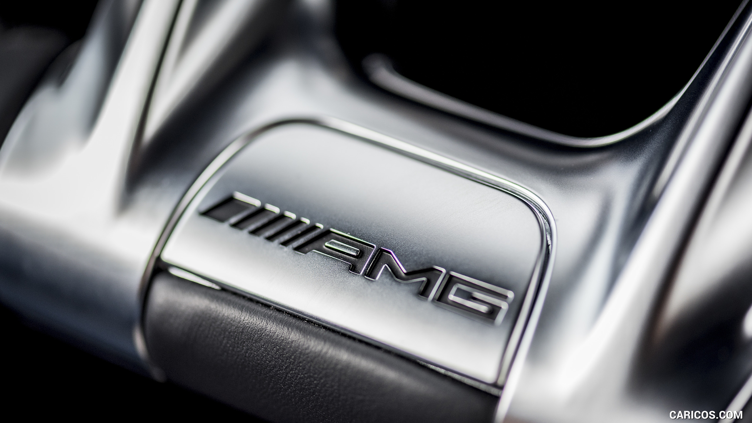 2018 Mercedes-AMG S63 4MATIC+ (Color: designo Diamond White Bright) - Interior, Detail, #74 of 100