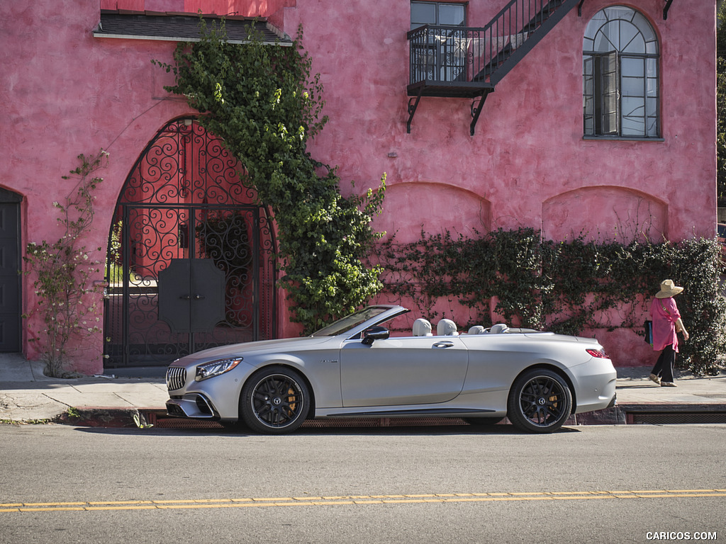 2018 Mercedes-AMG S63 Cabrio (US-Spec) - Side