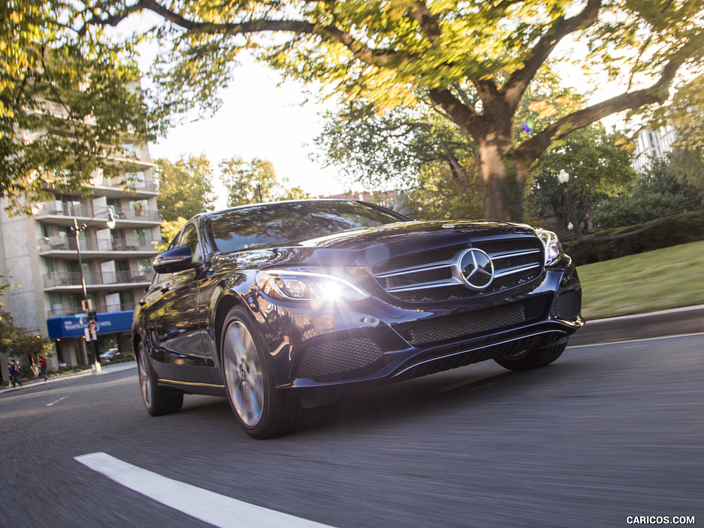 2018 Mercedes-Benz C350e Plug-in-Hybrid (US-Spec) - Front Three-Quarter