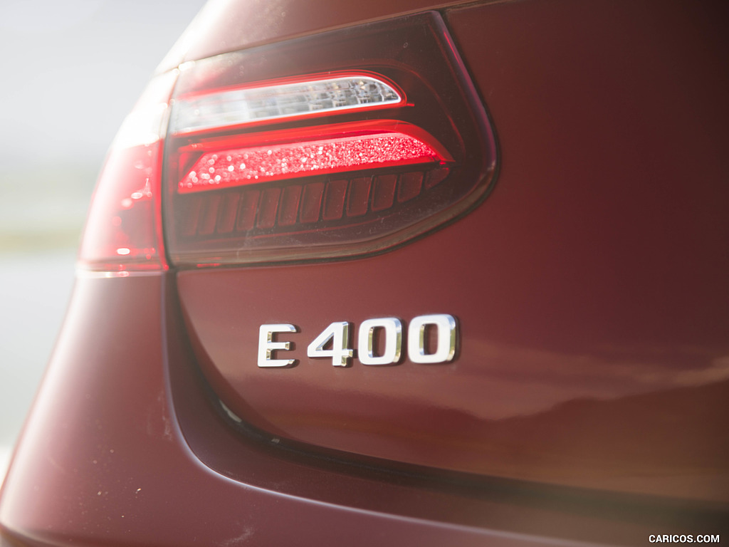 2018 Mercedes-Benz E-Class E400 4MATIC Coupe (US-Spec) - Badge