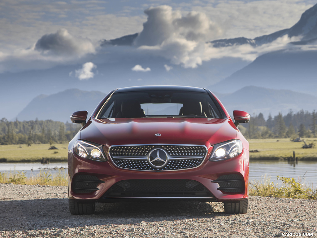 2018 Mercedes-Benz E-Class E400 4MATIC Coupe (US-Spec) - Front