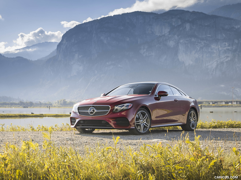 2018 Mercedes-Benz E-Class E400 4MATIC Coupe (US-Spec) - Front